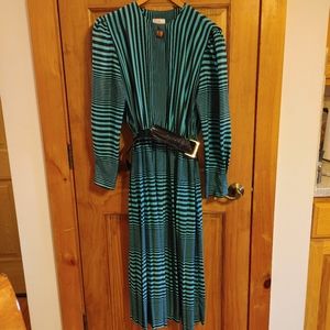 Vintage Lady Carol Belted Dress